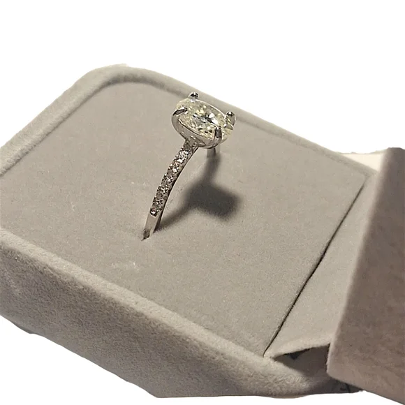 SALE-12 HOURS ONLY! 2 CARAT CERTIFIED MOISSANITE  RING size 7.5 FLAWLESS - Picture 3 of 14